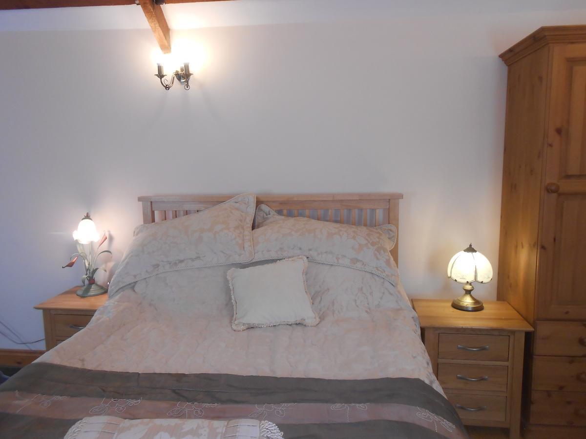 Lletygwilym, Heol Dwr Bed and Breakfast Kidwelly Buitenkant foto